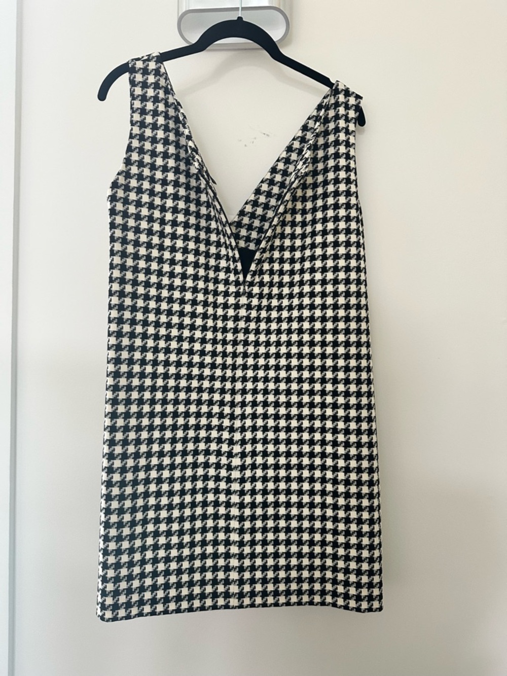 Ann Taylor Black and White Houndstooth Mini Dress - Picture 4 of 7